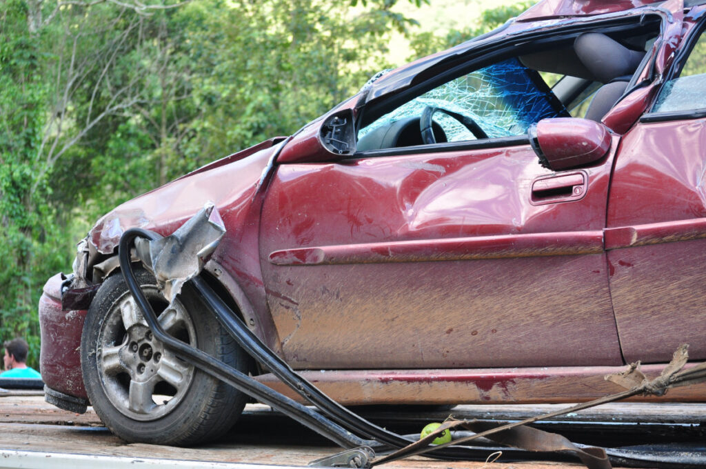 crash_car_car_crash_accident_vehicle_transportation_broken_automobile-1044903